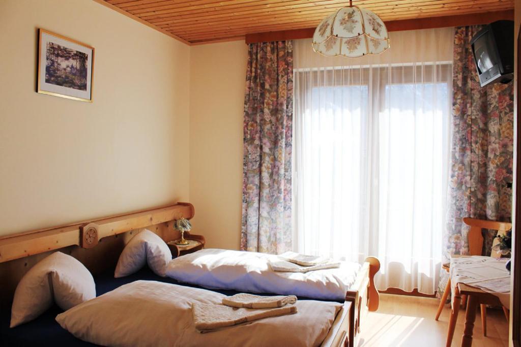 Edelweisshof Hotel Birnbaum Szoba fotó